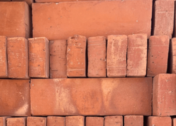 What is Terracotta Tile Made of?